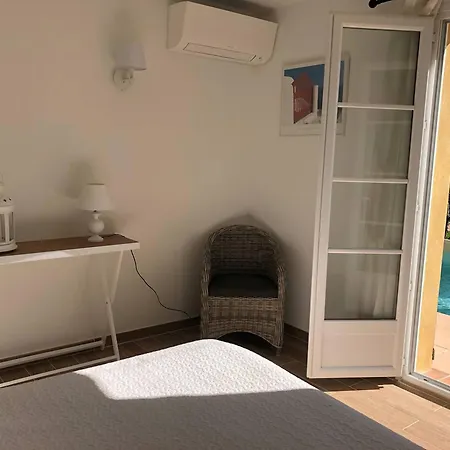 8 Pers., Vue Baie St Tropez - Fr-1-768-134 فيلة